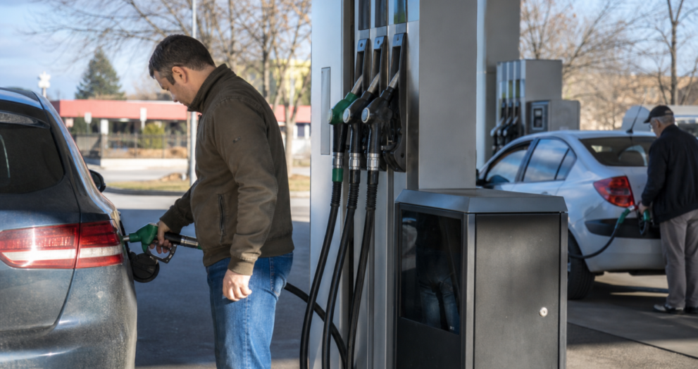 Emelkedik a nagyker ár, kérdéses a kutaknál a benzin