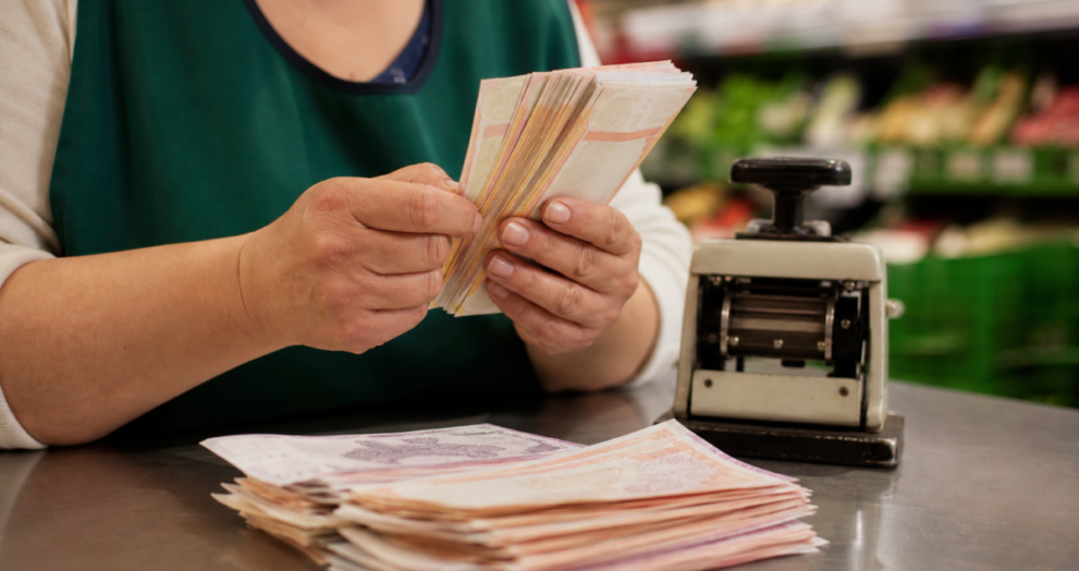Póthatáridőt kaphatnak a nyugdíjas utalványoknál a boltok