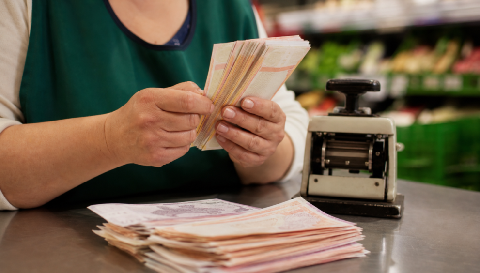 Póthatáridőt kaphatnak a nyugdíjas utalványoknál a boltok